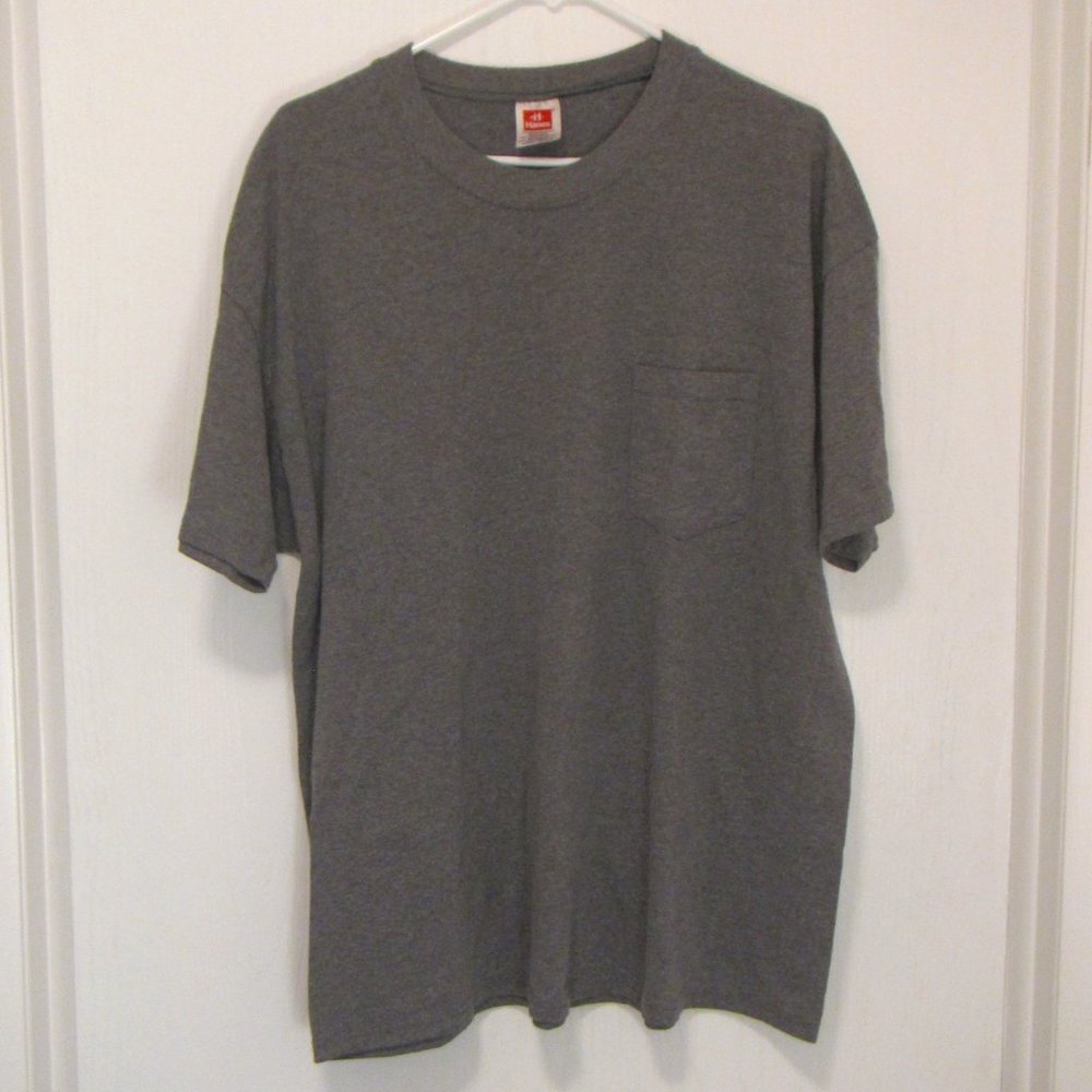 Hanes Medium Gray Tshirt with Front Pocket, Large